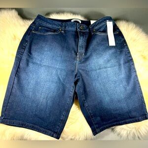NWT Coldwater Creek Natural Fit Jeans Shorts 14